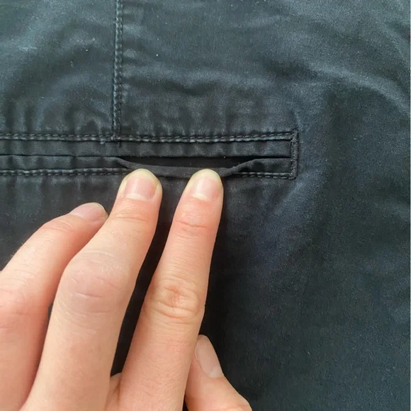 Old Navy Black Chino Shorts Size 10 - Picture 8 of 11